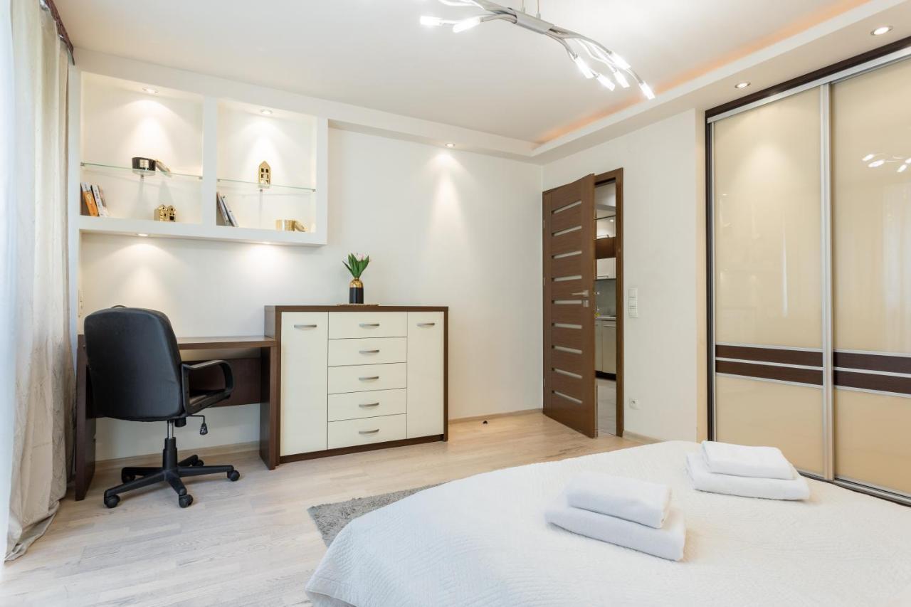 Golden Apartments Warsaw - Top Location - Grzybowska 5 Экстерьер фото